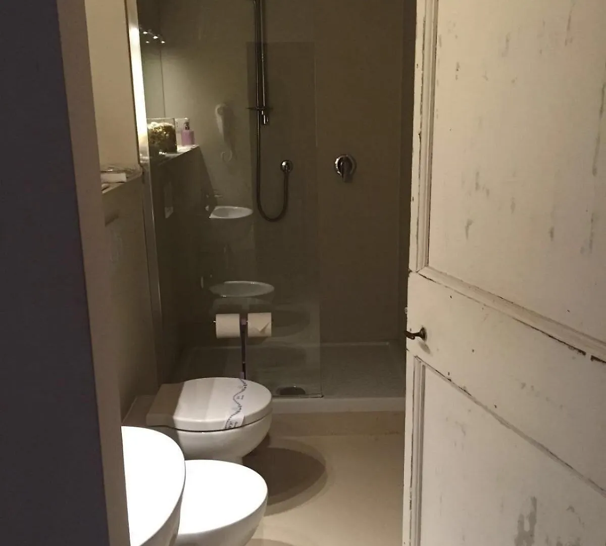 Relais Casetta56 卢戈 住宿加早餐酒店